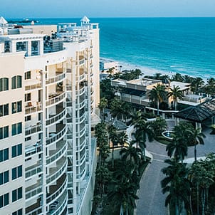 Sarasota-condo-about Ritz beach condo in Sarasota